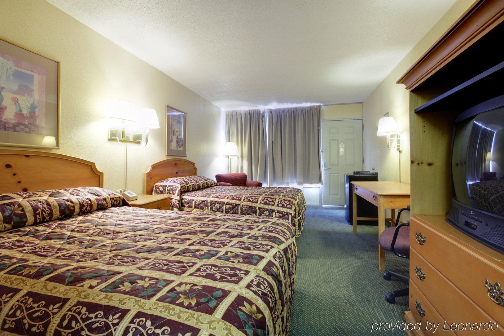 Knights Inn Amarillo Pokoj fotografie